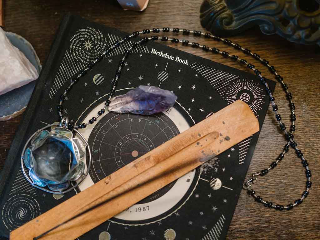 Jeu de tarot ancien et cartomancie à la Renaissance | Madame De Stein